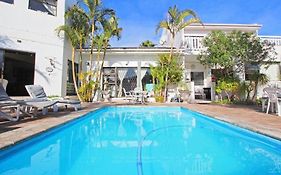 Au Plais De Langebaan At Palm Tree Villa